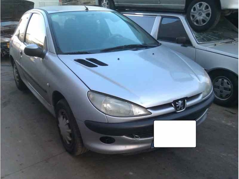 peugeot 206 berlina del año 2003