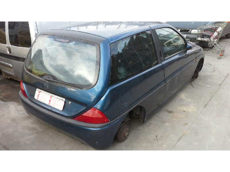 lancia lancia y del año 1999