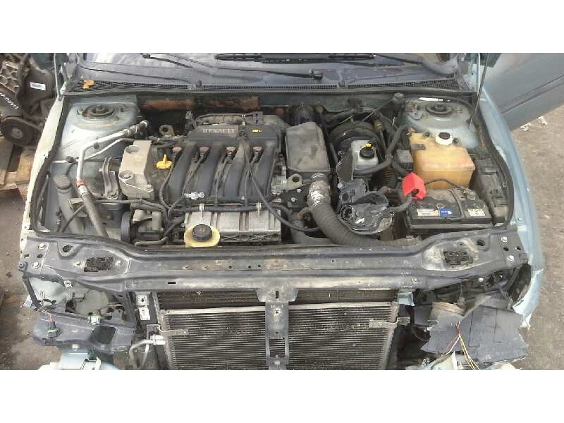 renault laguna (b56) del año 2000