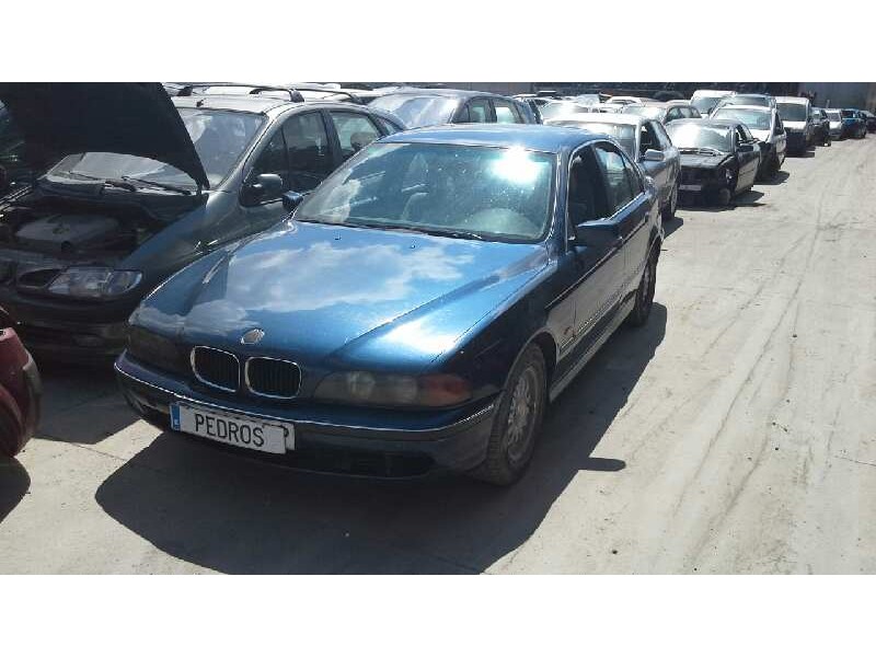 bmw serie 5 berlina (e39) del año 2000