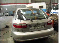 daewoo lanos del año 1950 2