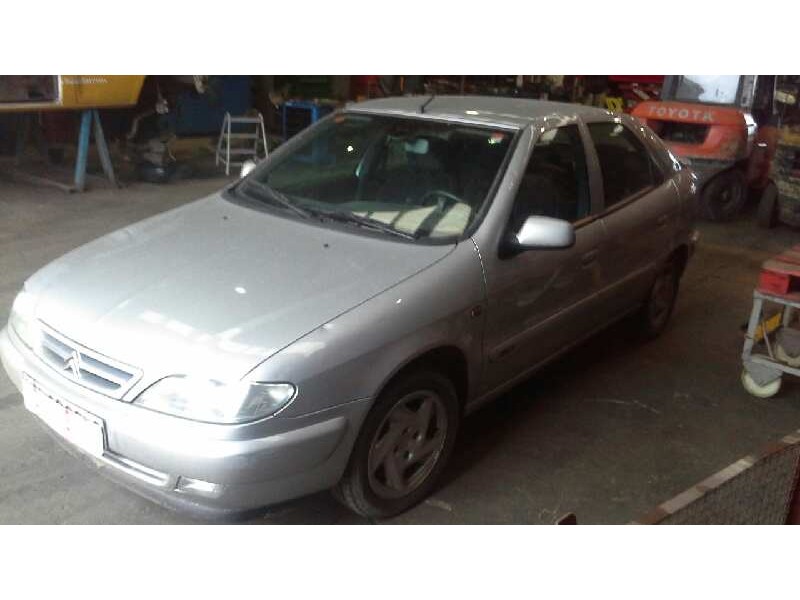 citroën xsara berlina del año 1998