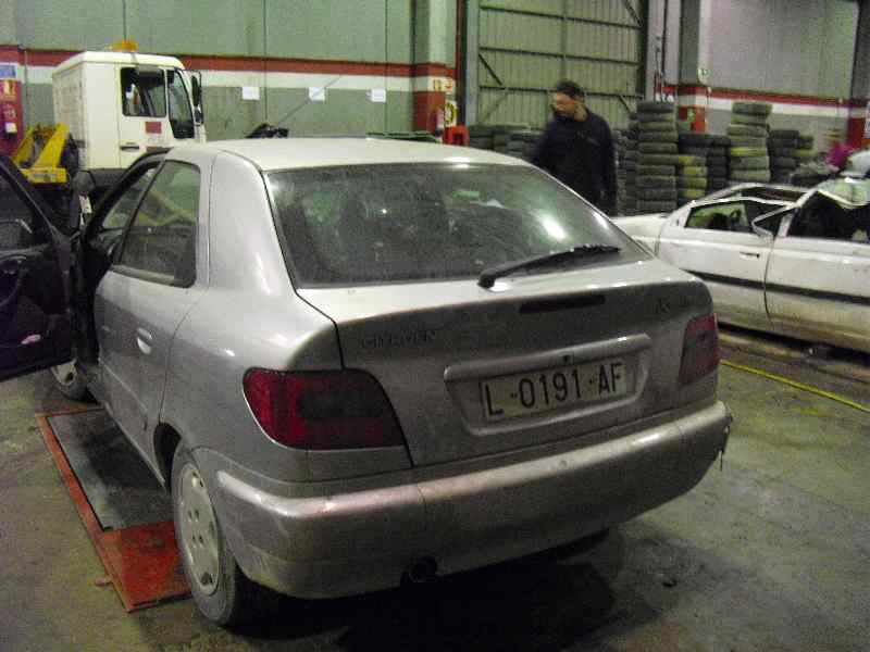 citroën xsara berlina del año 1998