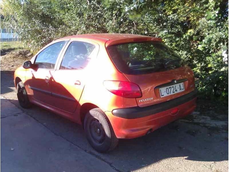 peugeot 206 berlina del año 1998