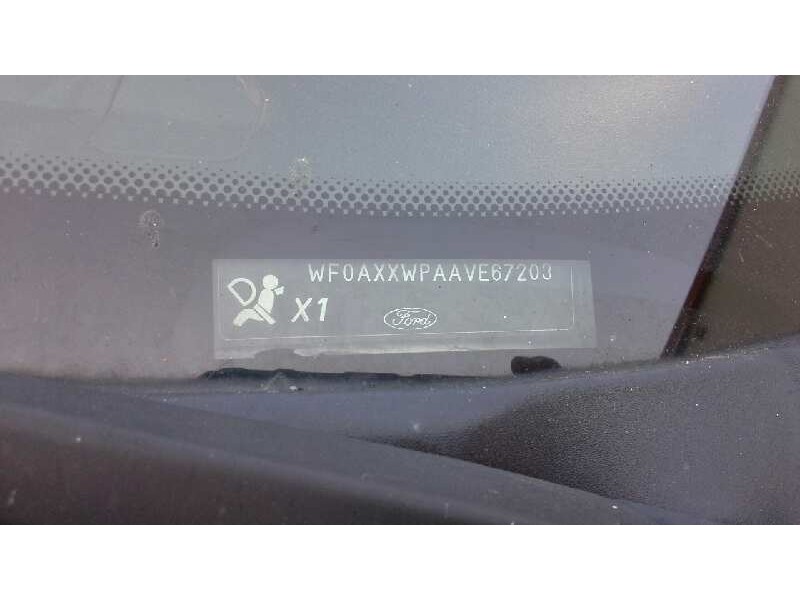 ford escort berlina/turnier del año 1998