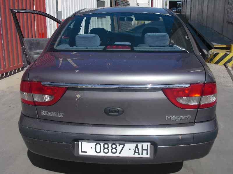 renault megane i fase 2 classic (la..) del año 2000
