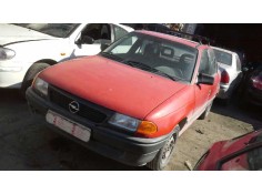 opel astra f berlina del año 1992