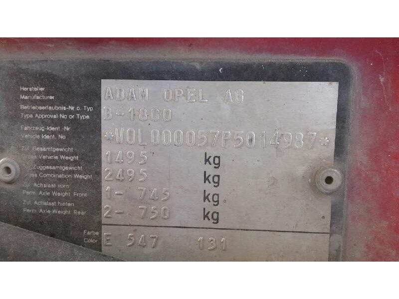 opel astra f berlina del año 1992