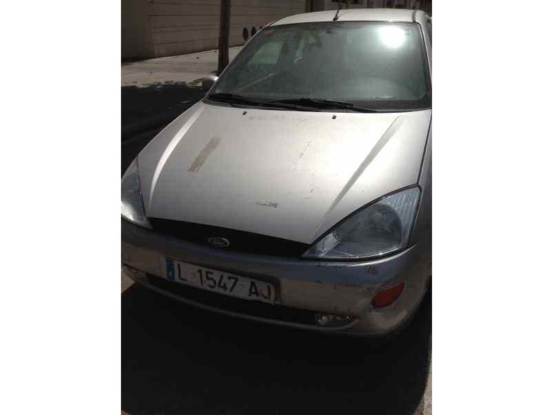 ford focus berlina (cak) del año 1998