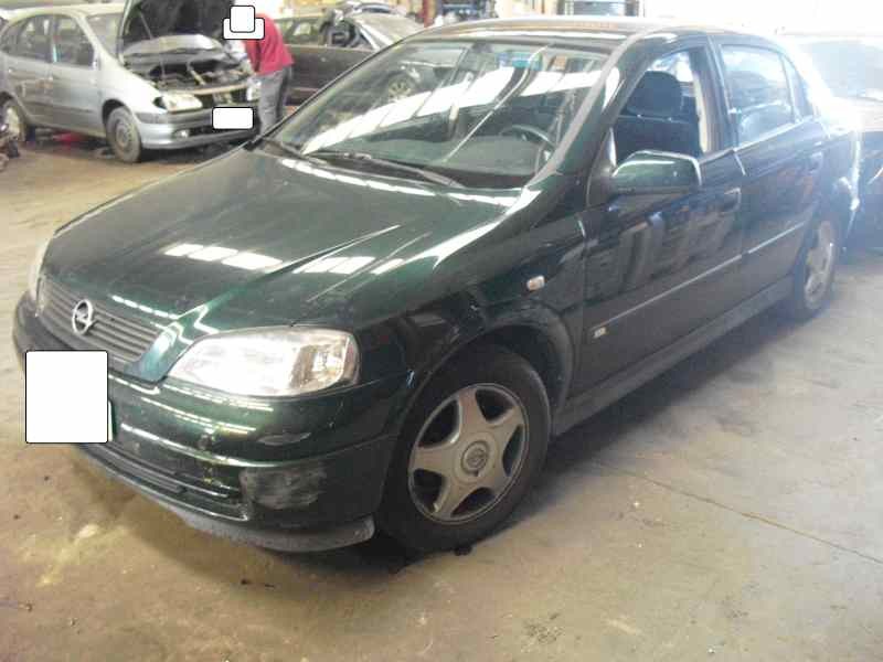 opel astra g berlina del año 1998