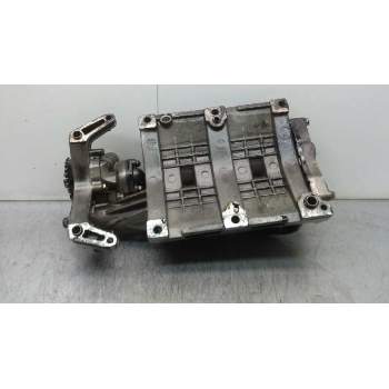 Recambio de bomba aceite para kia carnival td ls referencia OEM IAM   