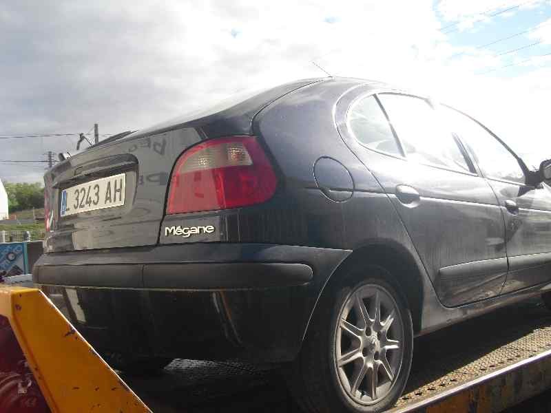 renault megane i berlina hatchback (ba0) del año 2000