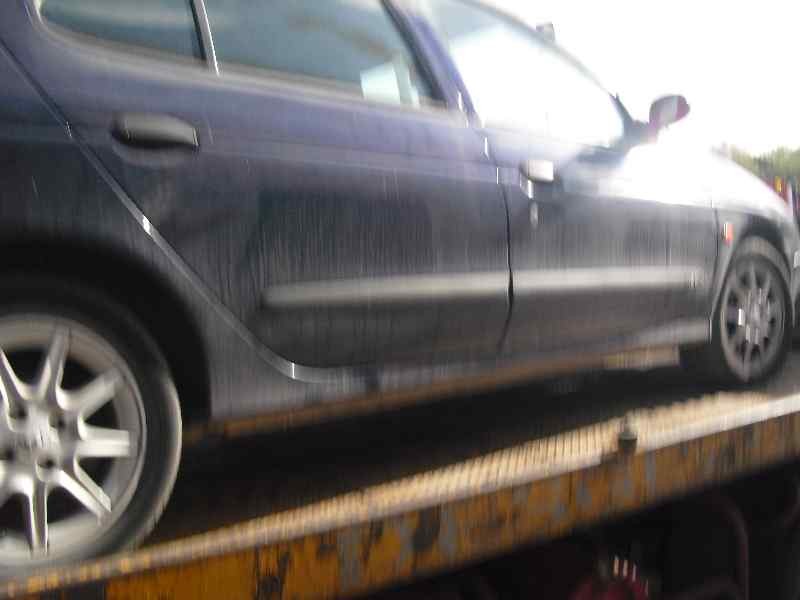 renault megane i berlina hatchback (ba0) del año 2000