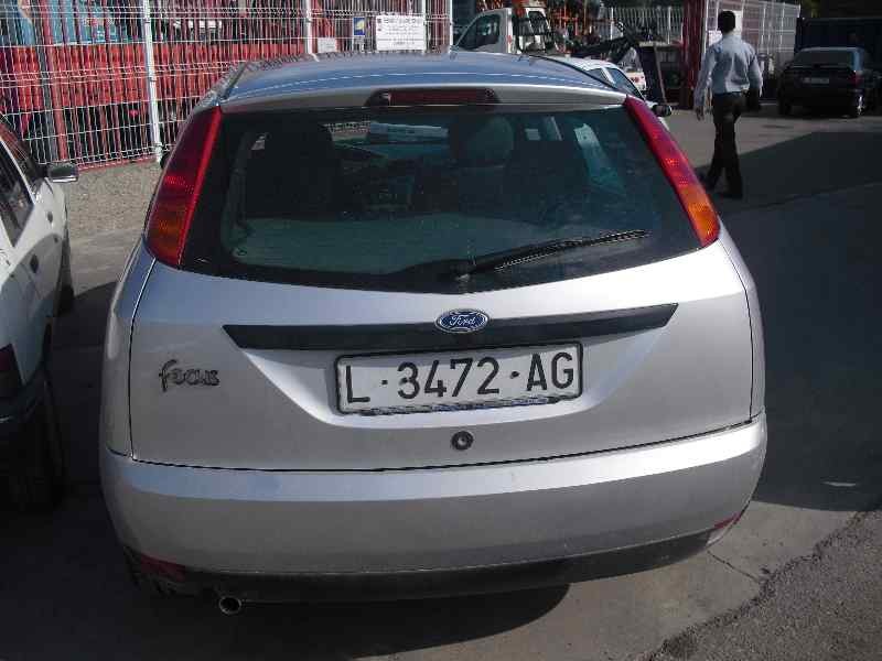 ford focus berlina (cak) del año 1998