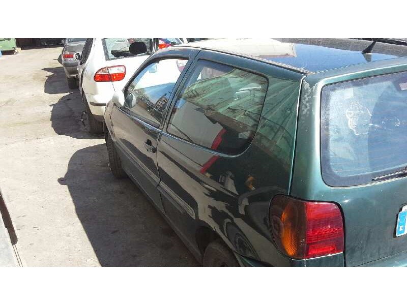 volkswagen polo berlina (6n1) del año 1998