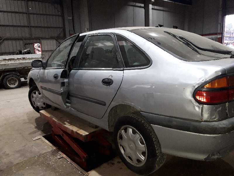 renault laguna (b56) del año 1999