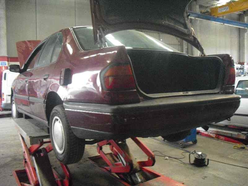 nissan primera berl./familiar (p10/w10) del año 1990