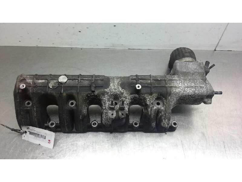 Recambio de colector admision para kia carnival td ls referencia OEM IAM   