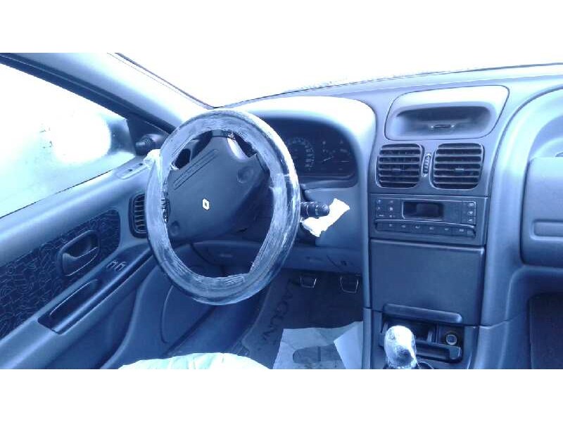 renault laguna (b56) del año 1996