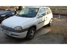 opel corsa b del año 2000