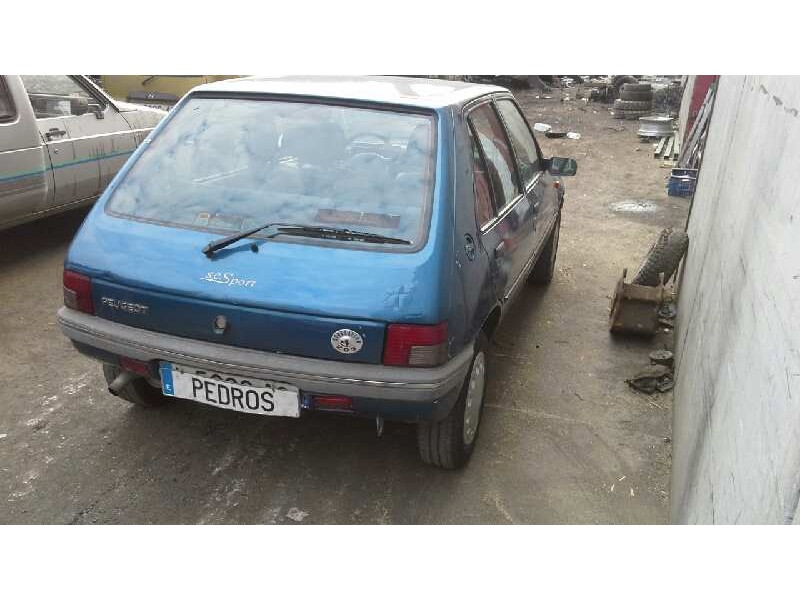 peugeot 205 berlina del año 1997