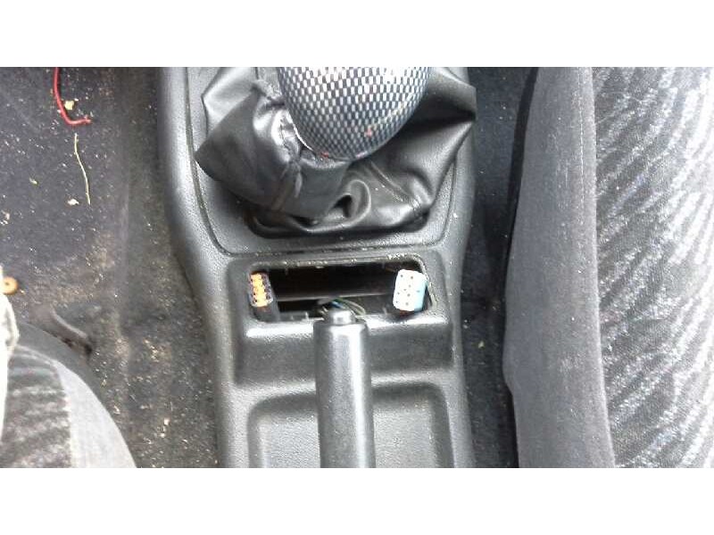 ford escort berlina/turnier del año 1994