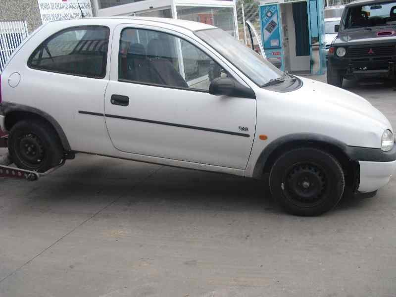 opel corsa b del año 1996