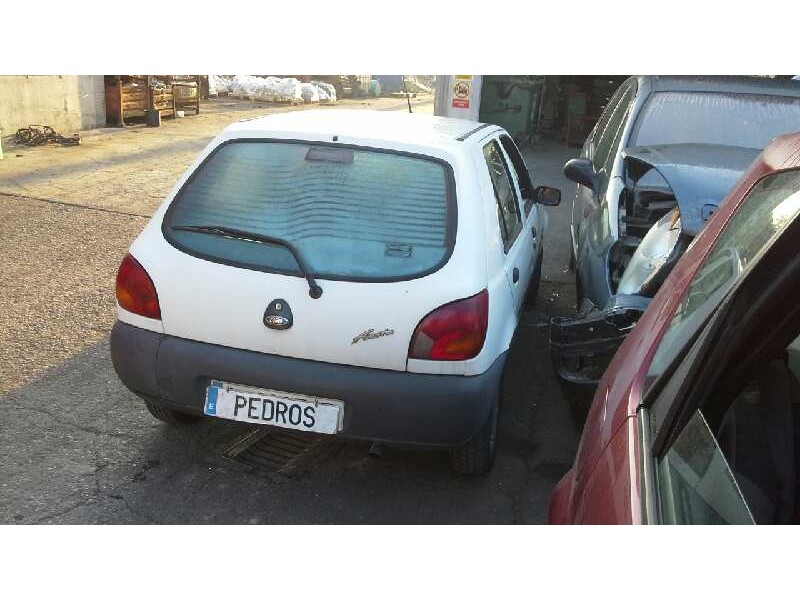 ford fiesta berl./courier del año 1996