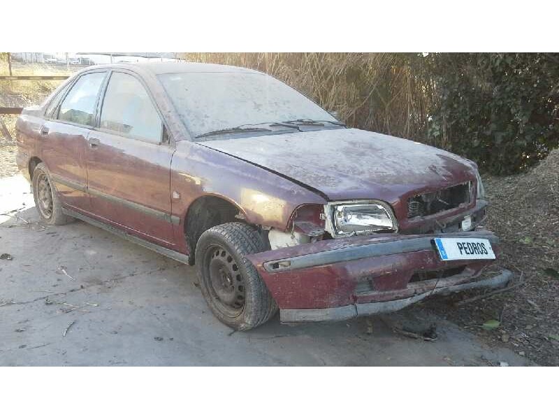 volvo s40 berlina del año 1998