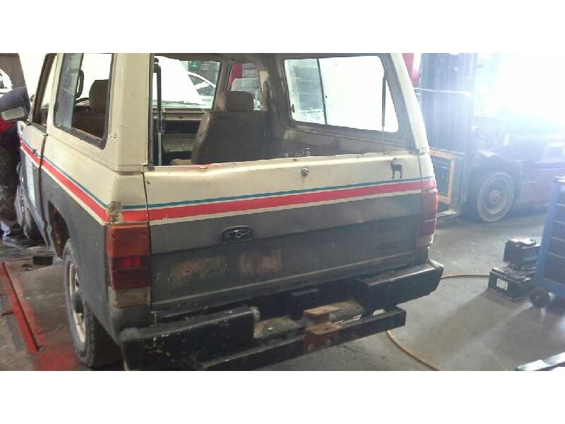 nissan patrol (k/w160) del año 1983