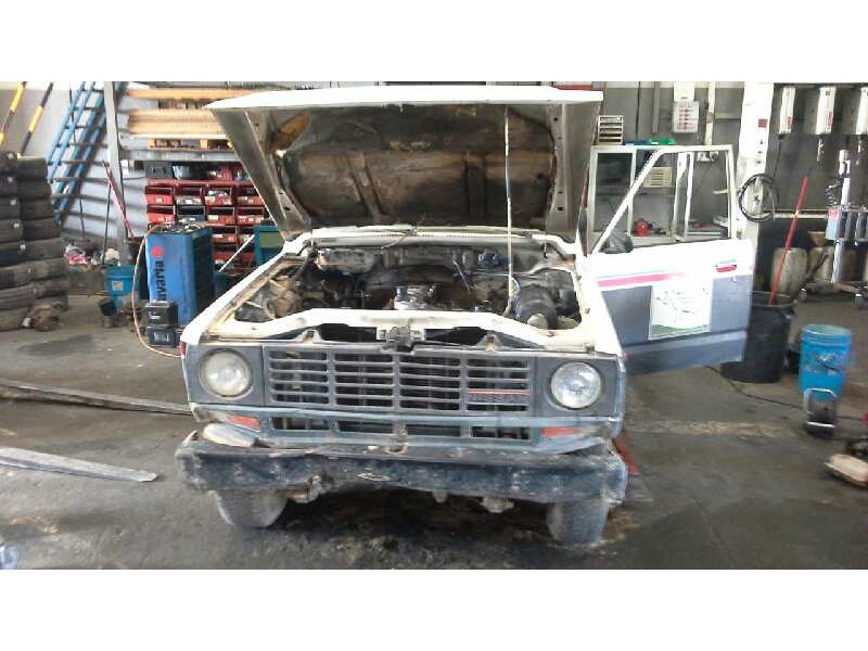 nissan patrol (k/w160) del año 1983