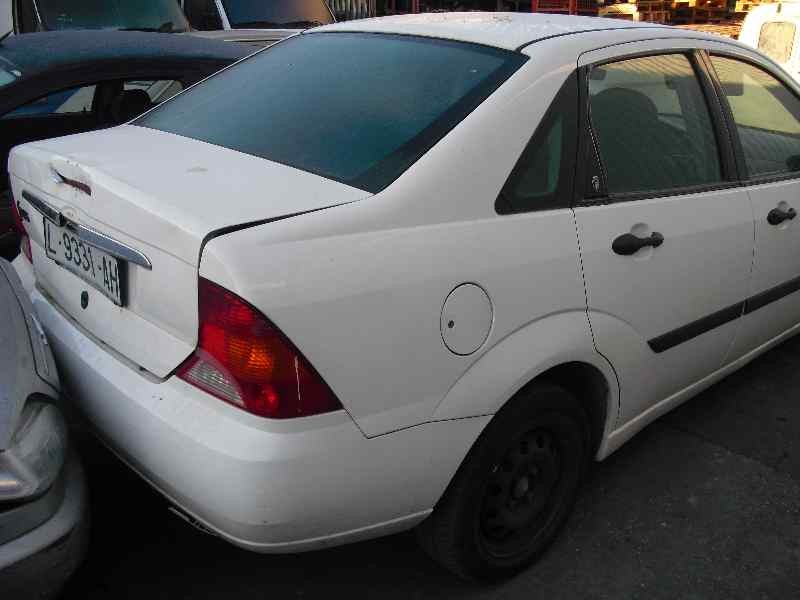 ford focus berlina (cak) del año 1998