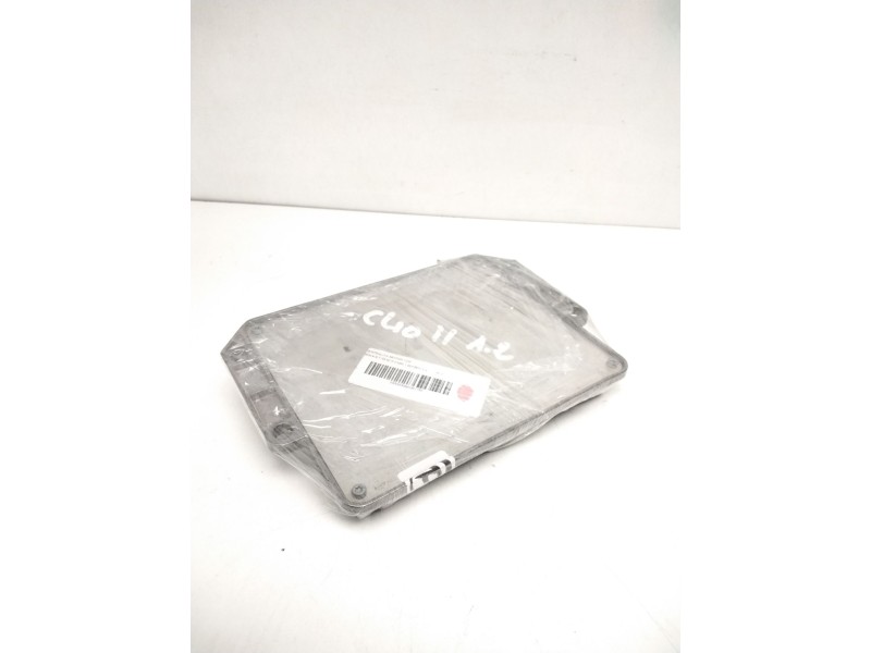 Recambio de centralita motor uce para renault clio ii fase i (b/cbo) 1.2 referencia OEM IAM 7700868294 8200031655 216568290