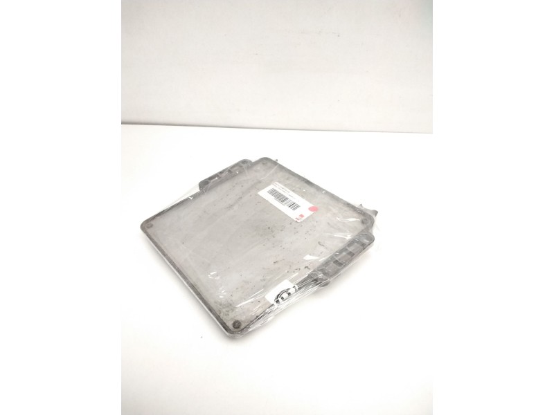 Recambio de centralita motor uce para renault clio i fase i+ii (b/c57) 1.2 referencia OEM IAM 77000868295 7700101909 216169670