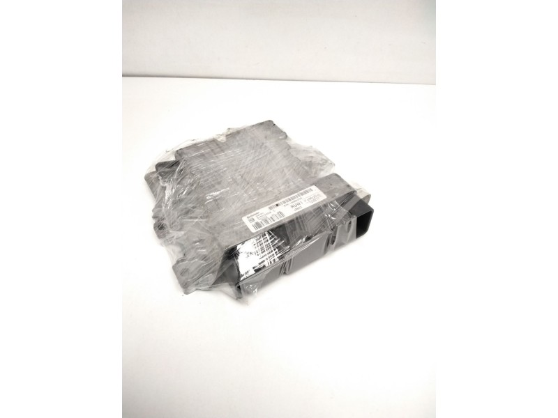 Recambio de centralita motor uce para ford focus iii 1.6 tdci referencia OEM IAM BV6112A650DDB S180133048C 842372135