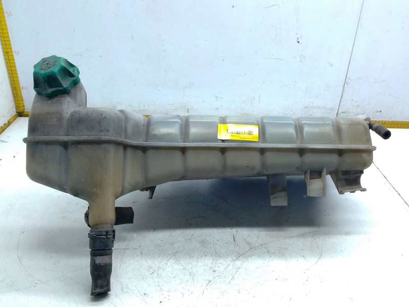 Recambio de deposito expansion para man tgl 12.210 tgl 12.210 4x2bb referencia OEM IAM 81061026213  