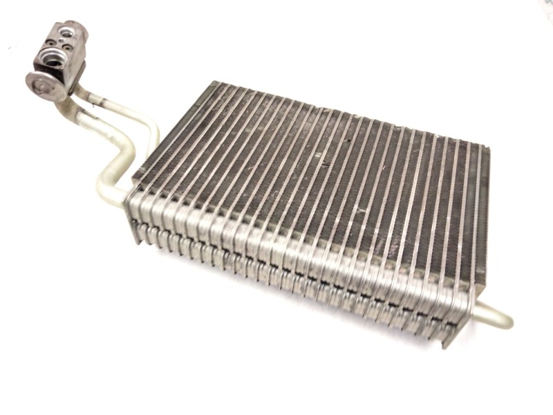 Recambio de radiador aire acondicionado interior para man tgl 12.210 tgl 12.210 4x2bb referencia OEM IAM 3238838  