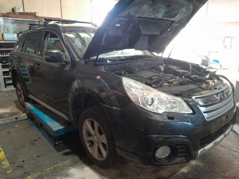 subaru legacy v station wagon (br) del año 2013