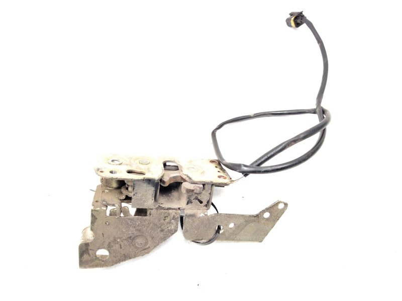 Recambio de cerradura puerta delantera derecha para man tgl 12.210 tgl 12.210 4x2bb referencia OEM IAM 81626806119  