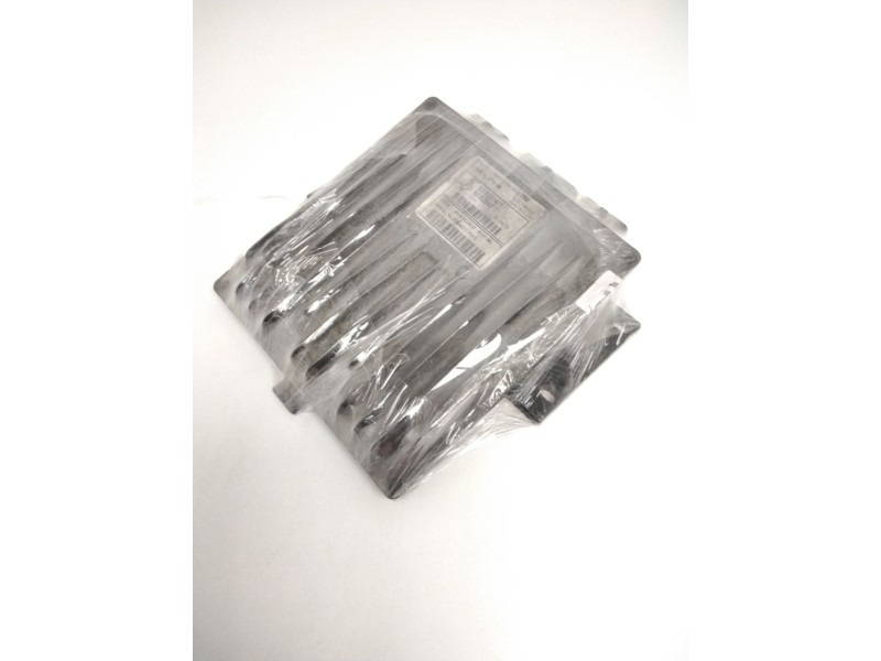 Recambio de centralita motor uce para renault clio ii fase ii (b/cb0) authentique referencia OEM IAM 8200331477 8200284277 R0410