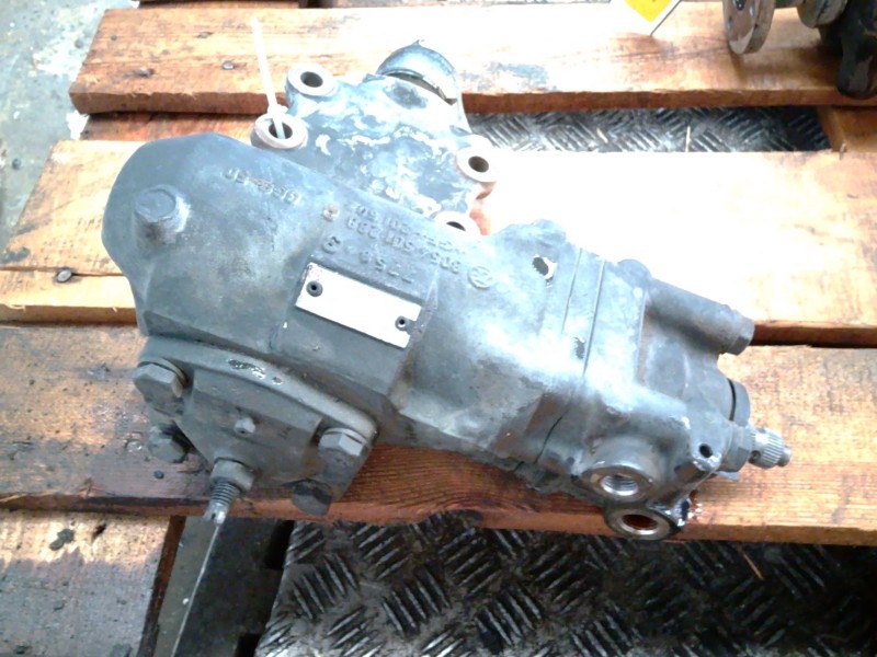 Recambio de bomba direccion para ford maverick (uds, uns) 2.7 td referencia OEM IAM 8074974603  