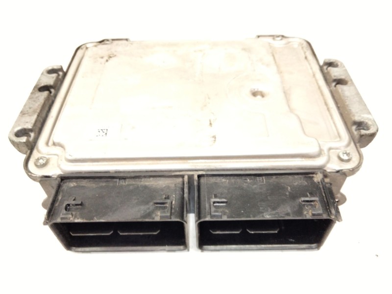 Recambio de centralita motor uce para ford focus iii 1.0 ecoboost referencia OEM IAM C1B112A650FF 0261S08318 CV6A12B684BB