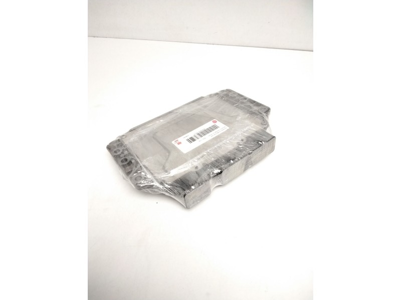 Recambio de centralita motor uce para renault scenic ii 1.6 16v referencia OEM IAM 8200298457 215841533B1 8200298463