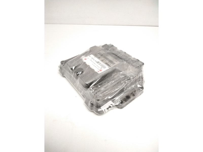 Recambio de centralita motor uce para renault scenic ii confort expression referencia OEM IAM 8200310863 0281011390 8200349846