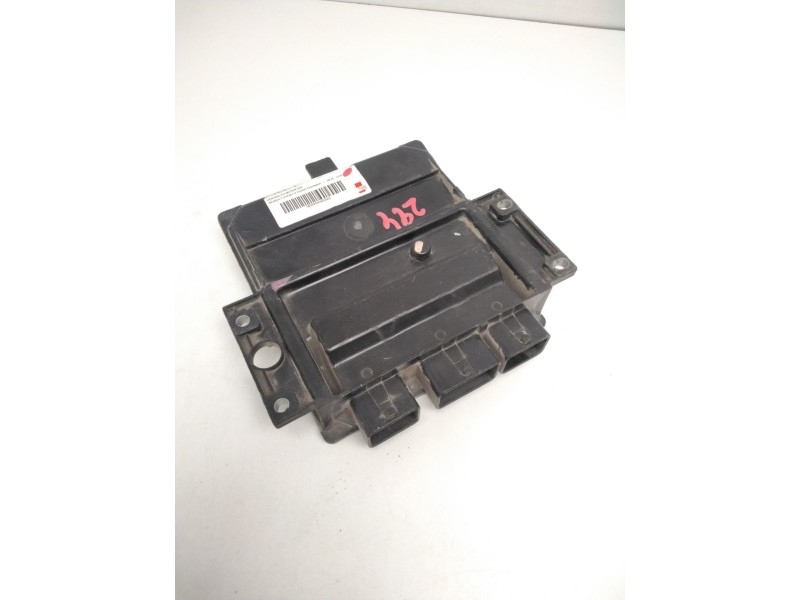 Recambio de centralita motor uce para renault scenic ii confort expression referencia OEM IAM 8200334419 8200374152 R0410B024B