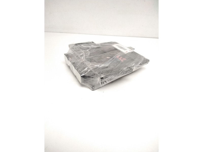 Recambio de centralita motor uce para renault scenic ii confort expression referencia OEM IAM 8200334419 8200374152 R0410B024B