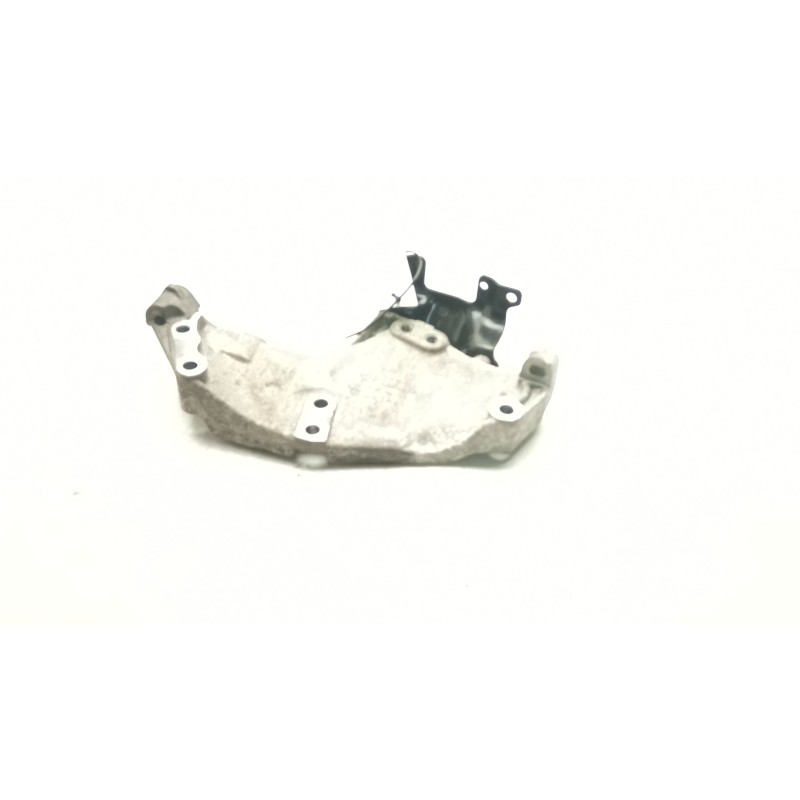 Recambio de soporte motor derecho inferior para opel vivaro a autobús (x83) 1.9 dti (f7, j7, a07) referencia OEM IAM 8200741758  Recambio de soporte motor derecho inferior para opel vivaro a autobús (x83) 1.9 dti (f7, j7, a07) referencia OEM IAM 8200741758