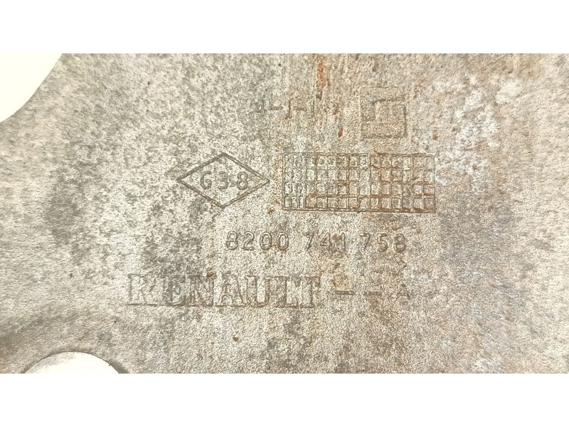 Recambio de soporte motor derecho inferior para opel vivaro a autobús (x83) 1.9 dti (f7, j7, a07) referencia OEM IAM 8200741758 