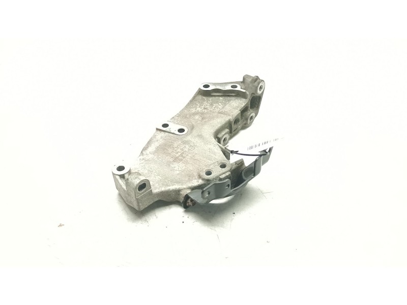 Recambio de soporte motor derecho inferior para opel vivaro a autobús (x83) 1.9 dti (f7, j7, a07) referencia OEM IAM 8200741758 