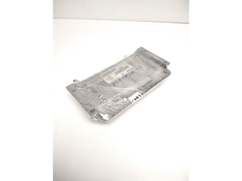 Recambio de centralita motor uce para citroën xsara berlina 1.6 referencia OEM IAM 0261204939 9633184780 26FM0534